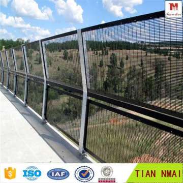 Black Color Welded Metal Fence for Highway Railway Bridge